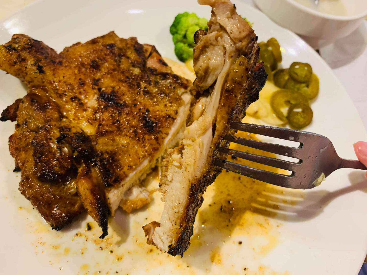 【新北大坪林美食】XL原味碳烤牛排-新店必吃道地牛排館,原肉烤出原汁原味相當美味ㄚ - 第19張圖