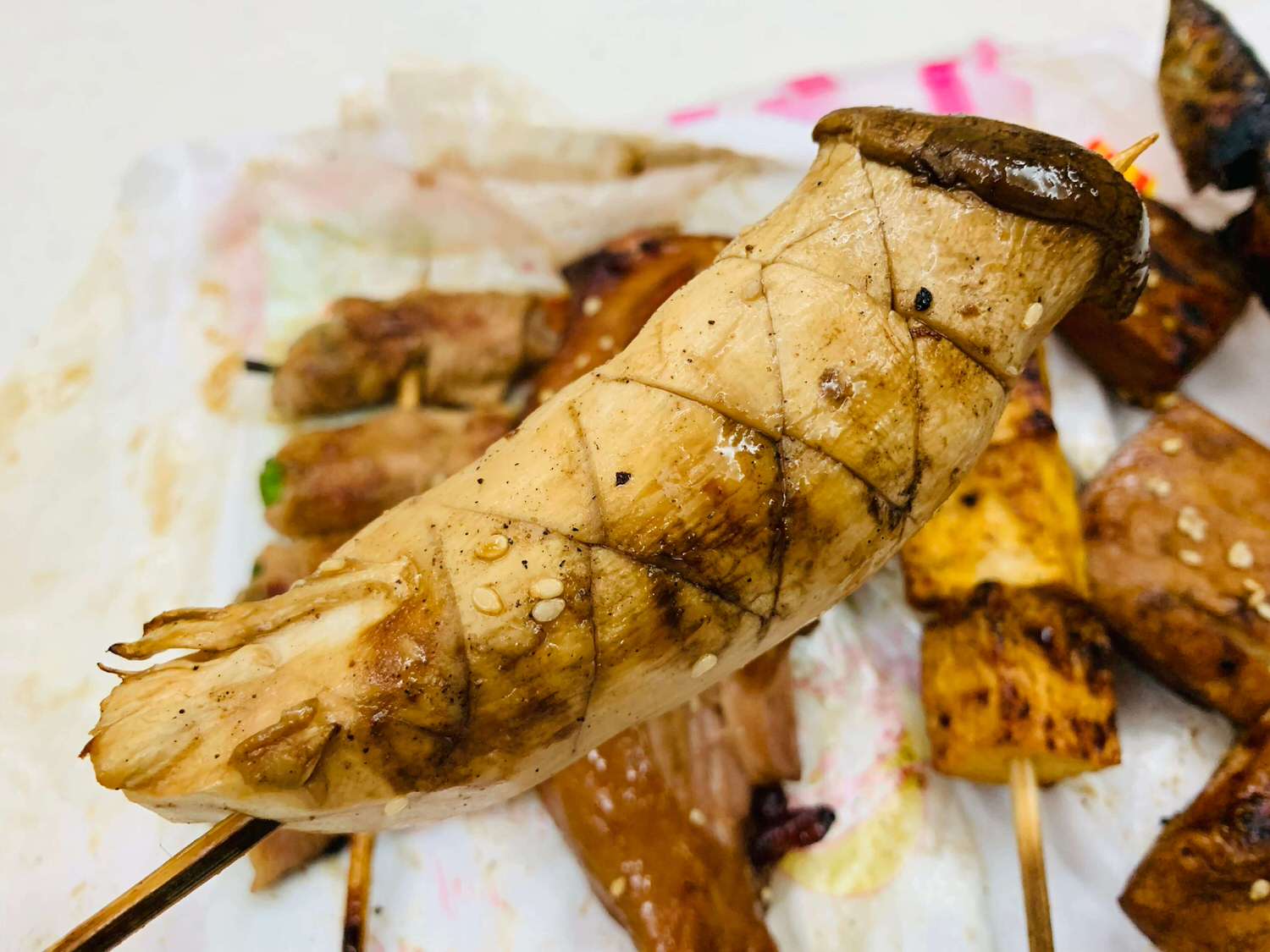 【新北大坪林美食】紅燈籠碳烤-新店平價在地超人氣好吃碳烤!!(原HTC旁碳烤、237烤肉車) - 第13張圖