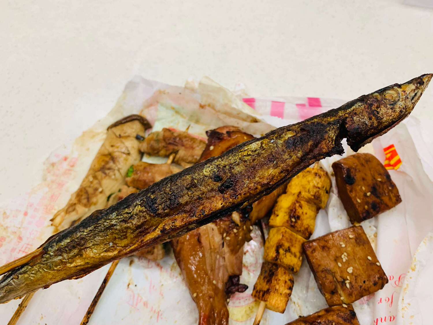 【新北大坪林美食】紅燈籠碳烤-新店平價在地超人氣好吃碳烤!!(原HTC旁碳烤、237烤肉車) - 第17張圖