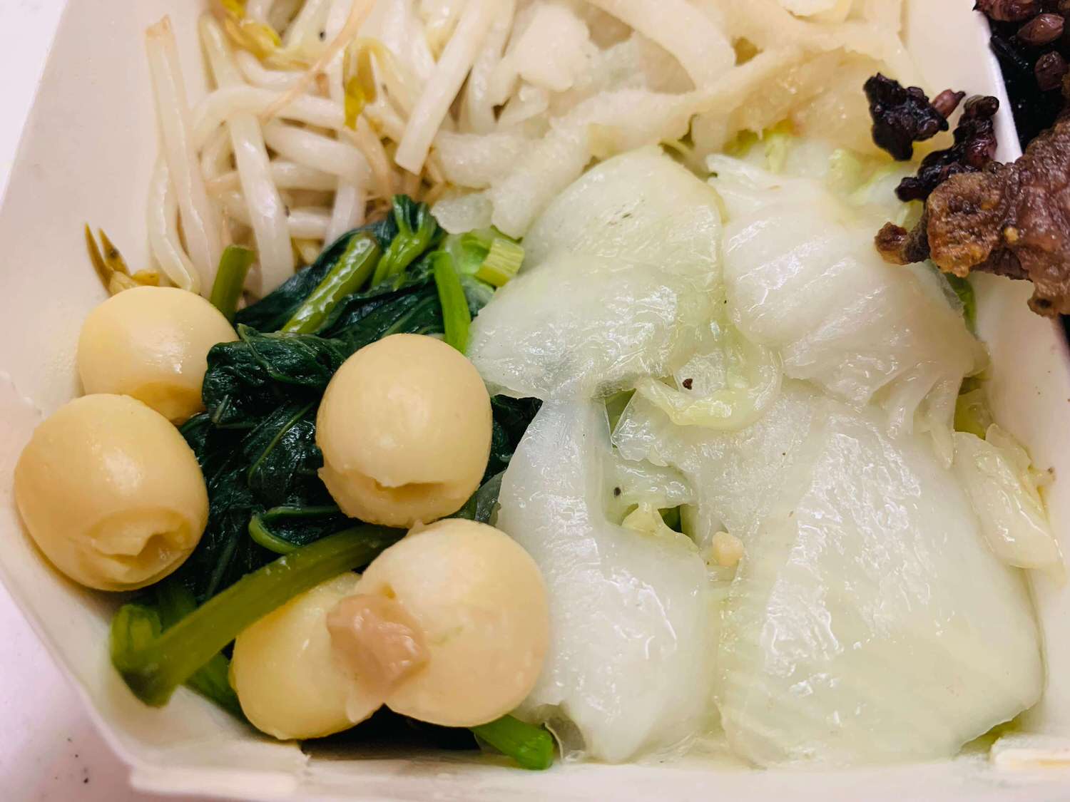 【新北府中美食】盧記心美食-健康餐盒堅持10樣配菜與1樣主菜,兼顧健康的同時也能享受美味便當啦!! - 第15張圖