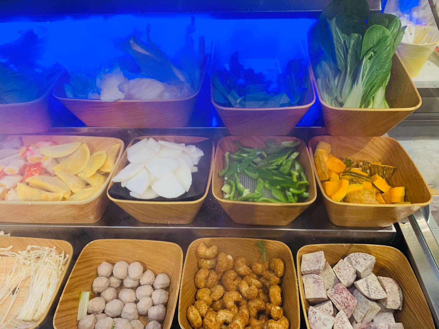 【新北大坪林美食】哈湯鍋-新店超高CP值火鍋吃到飽,自助蔬菜BAR只要299?? - 第7張圖