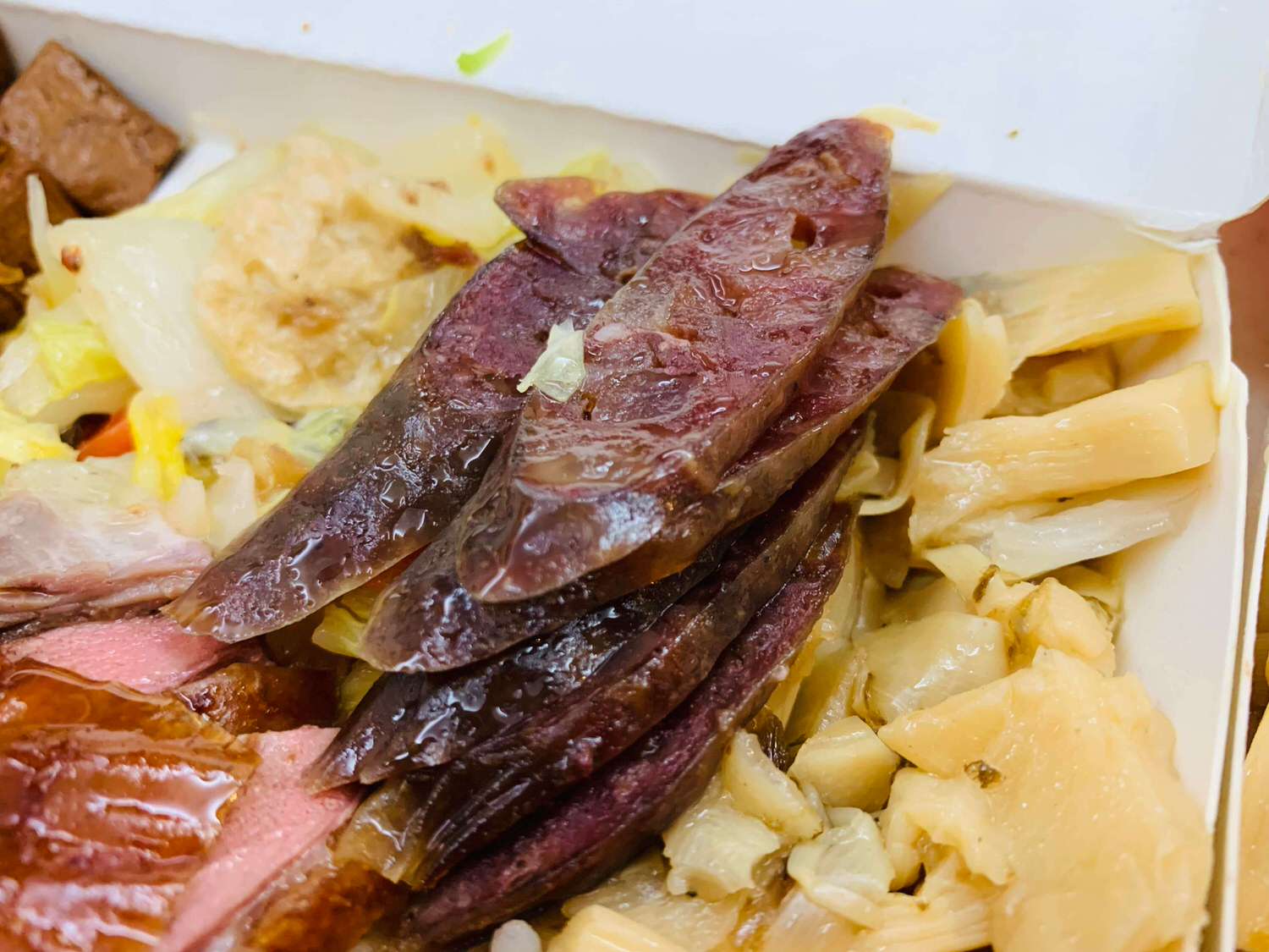 【新北七張美食】名門燒臘-新店在地40年好味道,肉多到快要滿出來了啦 - 第11張圖