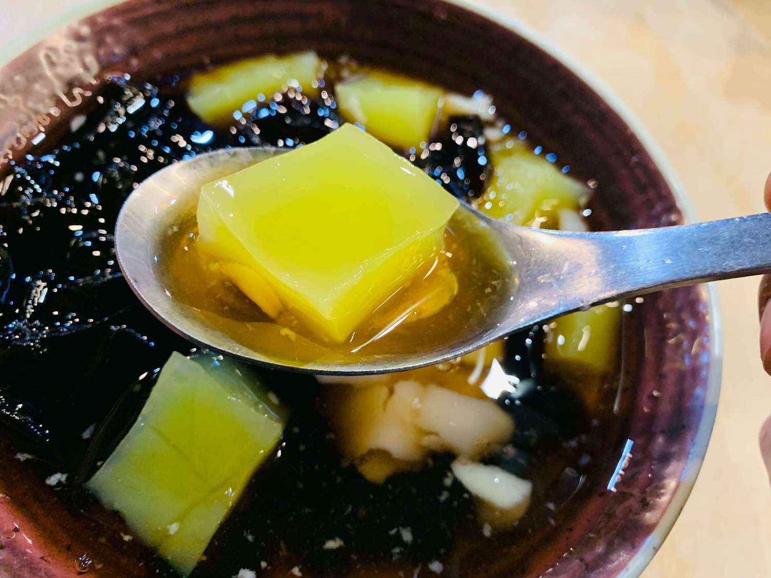 【新北新店區公所美食】青青豆花-傳統美味的豆花店,想要甚麼料通通有喔,冬至還有賣湯圓ㄚㄚㄚ!! - 第8張圖
