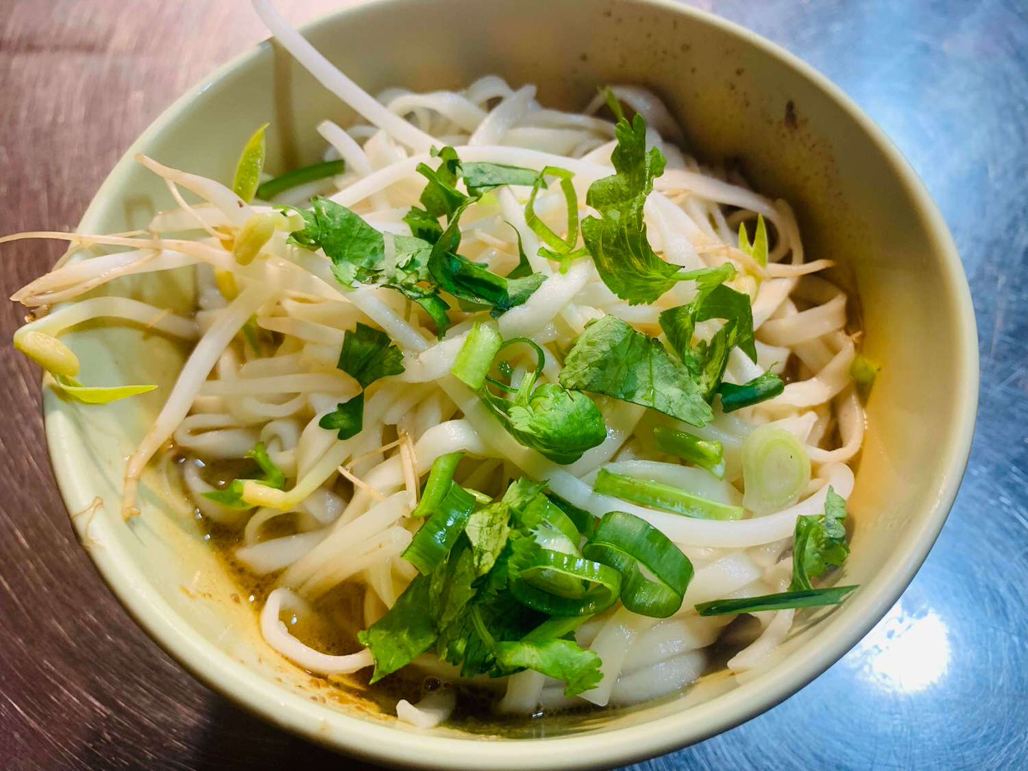 【新北新店美食】碧潭米粉湯-新店傳統銅板小吃,一碗米粉湯只要30元丫丫!! - 第6張圖