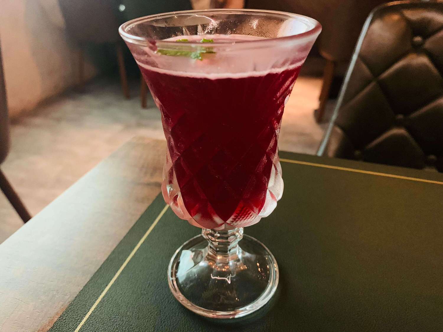 【台北中山美食】微醺花園-迪化街特色餐酒館,不論是用餐環境、餐點還是調酒都超美的啦,超級適合網美來用餐ㄚㄚ!! - 第27張圖